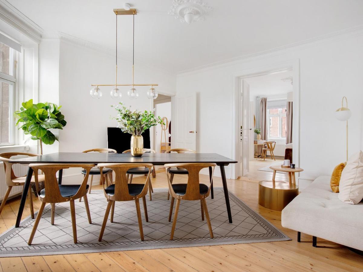 Sanders Stage - Chic Three-Bedroom Apartment Near Nyhavn Copenaghen Esterno foto