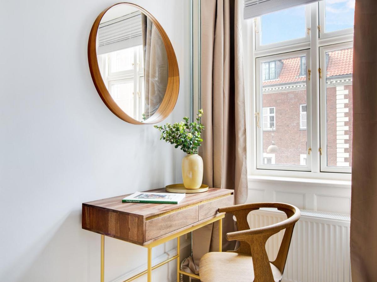 Sanders Stage - Chic Three-Bedroom Apartment Near Nyhavn Copenaghen Esterno foto